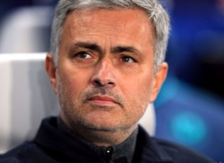 مورینیو سرمربی شیاطین سرخ