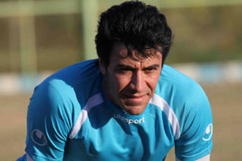 محمد نوازی- استقلال