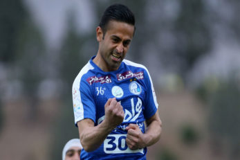 هافبک استقلال - امید ابراهیمی