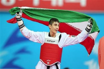 فرزان عاشورزاده