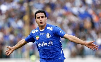 آرش برهانی - استقلال