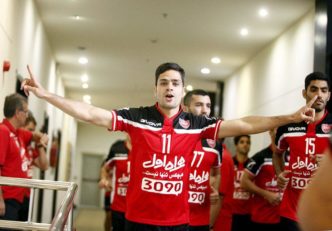 کمال کامیابی نیا هافبک پرسپولیس