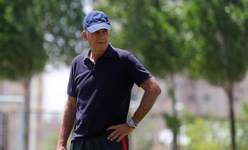 کارلوس کی روش