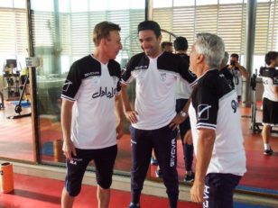 جواد نکونام