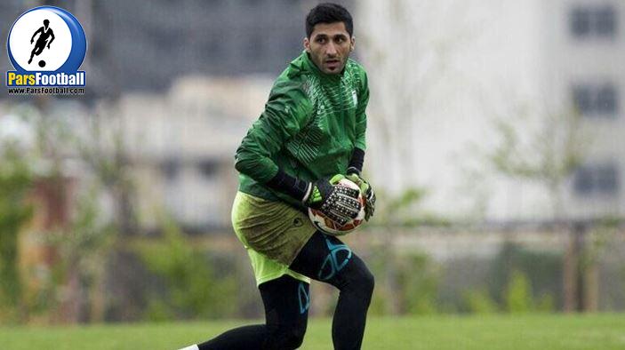 رشید مظاهری دروازه‌بان ملی‌پوش فوتبال ایران