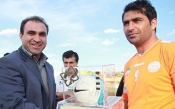 حسین منصوری