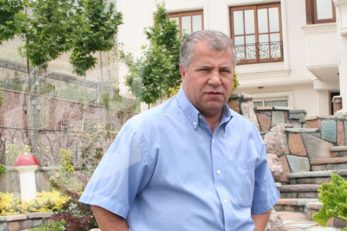 علی پروین در پرسپولیس