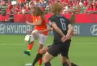 فوتبال بانوان