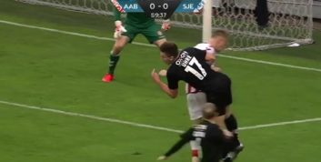 اشتباه داوران