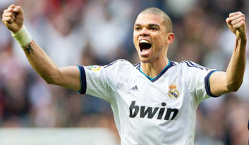 په په مدافع رئال مادرید