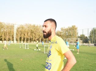 روزبه چشمی