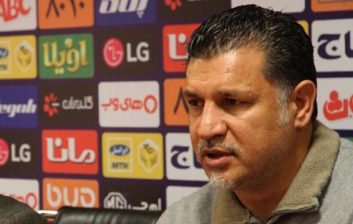 علی دایی سرمربی تیم نفت