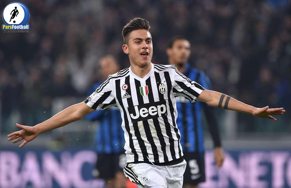 مهاجم فوتبال