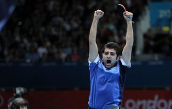 نوشاد عالمیان