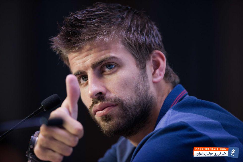 مدافع تیم فوتبال بارسلونا