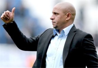 روبرتو کارلوس