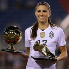 فوتبال بانوان