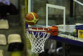 بسکتبال - مهدی دوانی زاده