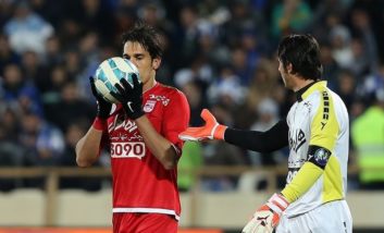 فرزاد حاتمی