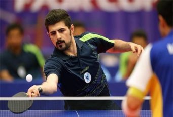 نیما عالمیان