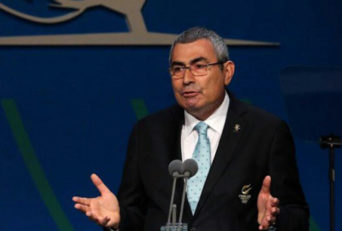 رئیس فدراسیون جهانی تیراندازی