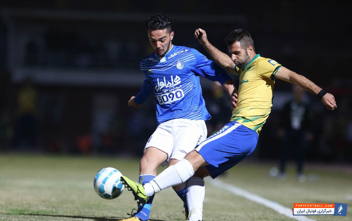 استقلال - امید نورافکن