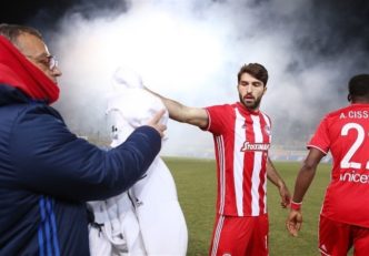 کریم انصاری فرد - آناتوپولوس - المپیاکوس - کریم انصاری فرد