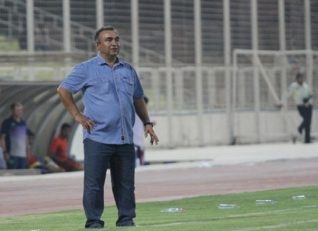 نادر دست نشان