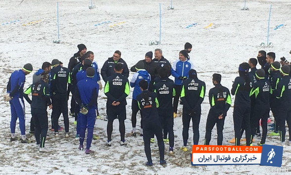 تمرین استقلال در برف