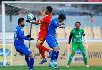 استقلال و نفت