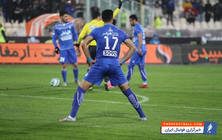 علی قربانی - استقلال