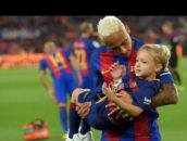 نیمار ستاره برزیلی تیم فوتبال بارسلونا