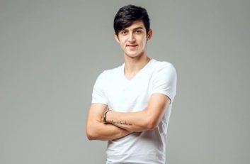 سردار آزمون