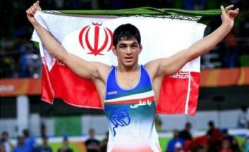 حسن یزدانی - کشتی گیران آزادکار