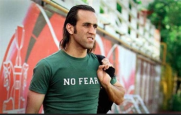 علی کریمی بازیکن سابق پرسپولیس