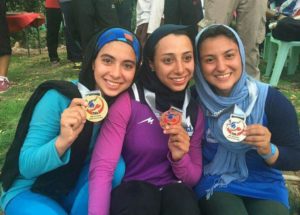 دنیا محمدی، رکسانا رازقیان و فائزه روناسی