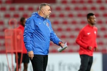 اولاریو کوزمین