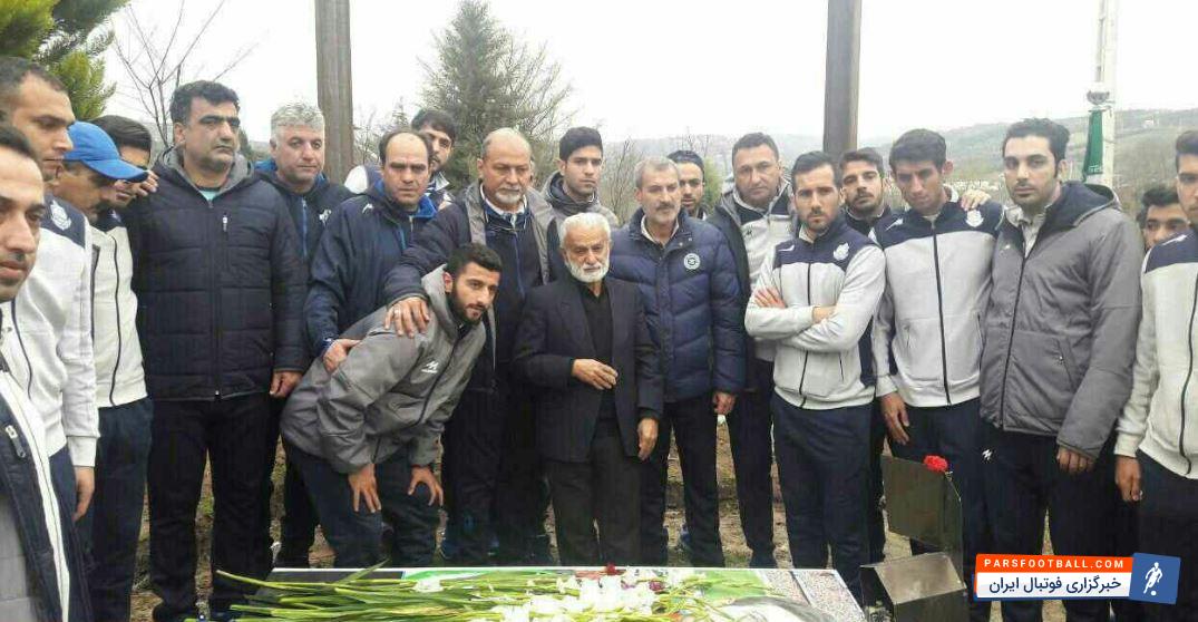 مزار مرحوم مهرداد اولادی
