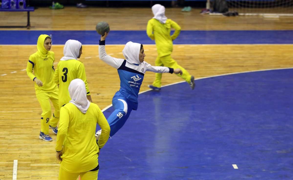 هندبال زنان