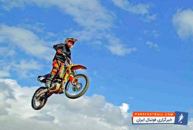 بهناز شفیعی - موتورسوار