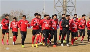 تیم فوتبال تراکتورسازی - تراکتورسازی - مصطفی آجورلو - امیر نصرآزادانی - ناصر شفق