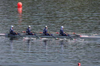 روئینگ بانوان