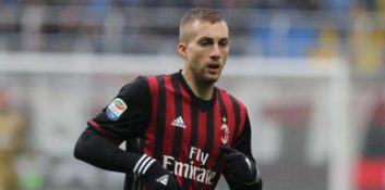 عملکرد دولفئو بازیکن اث میلان در دیدار برابر پسکارا