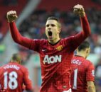 عملکرد کلی فن پرسی مهاجم سابق منچستریونایتد در فصل 2012/2013