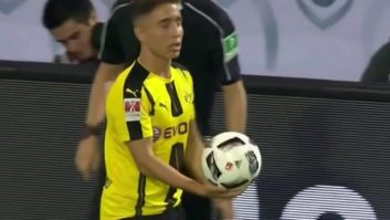 عملکرد امره مور بازیکن دورتموند در دیدار برابر بایرن مونیخ