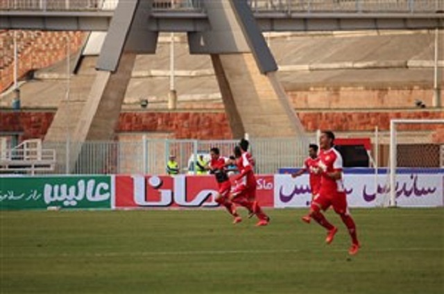 فرزاد زامهران