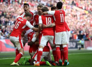 استوک سیتی - آرسنال