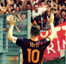 فرانچسکو توتی کاپیتان باتجربه رم