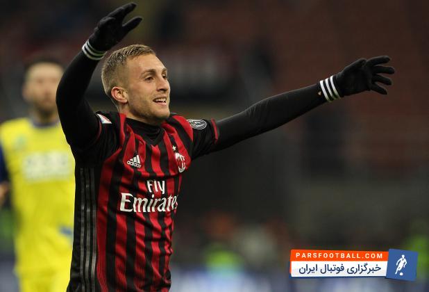 بارسلونا خوهان بازگرداندن دولفئو