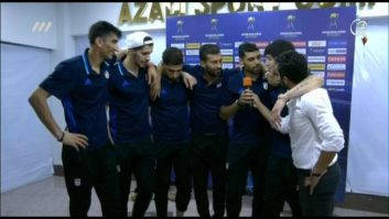 گفتگو با بازیکنان تیم ملی